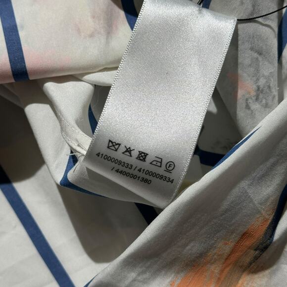 $800 Asymmetric painted button down - Picture 5 of 6